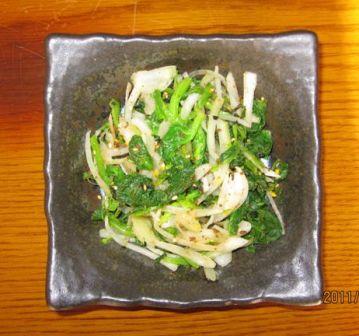 ほうれん草のサラダ
