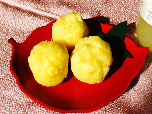 さつまいもの茶巾絞り - センナリ おいしさ研究所 大地 