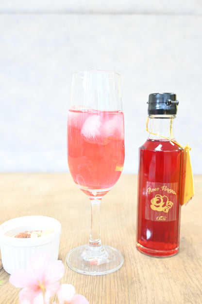 【受注生産】奥出雲産のバラの花びら浸漬させた　Rose　Vinegar（ローズビネガー）150ml【14600213】